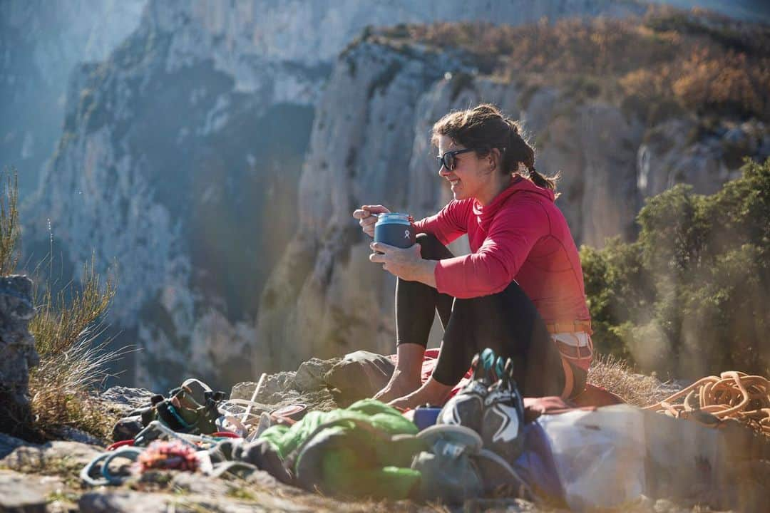 ニナ・カプレツさんのインスタグラム写真 - (ニナ・カプレツInstagram)「Good memories from my latest trip with @mathieumaynadier and @jeremy_bernard_photography to the Verdon. Mother Earth was simply gorgeous with its soft daylight, cold and clear nights and colourful leaves. I will never get tired of that!  📸 @jeremy_bernard_photography   #outerpeace #julboathlete #heyletsgo #scarpaclimb  @julbo_eyewear @arcteryx @hydroflask @scarpaspa @petzl_official @beyerbeans @arkose.climbing @cmc68.fr @gebana.official @iconoutdoor」12月9日 23時33分 - ninacaprez