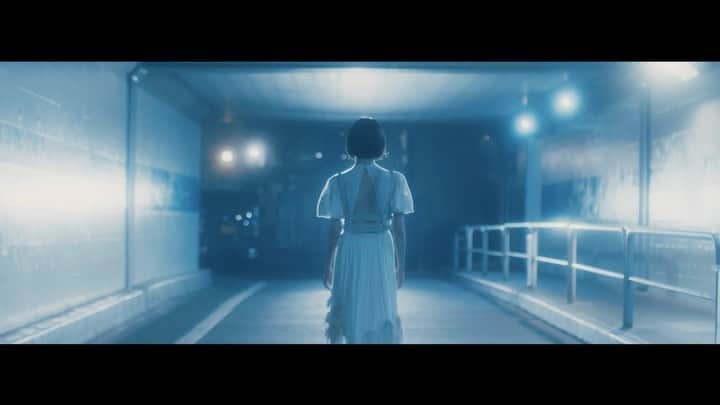 のインスタグラム：「Lyrics : 吉田凜音, MAKKA Music : ケンモチヒデフミ Track : ケンモチヒデフミ  Dancer : Ryusei harada, きゃい, KOTA, Sho, Ari_pown, ASUHA  Director : Akira Polenghi / @akirapolenghi Cinematographer : Hajime Yamasaki Choreographer：momo koyama / @littlepeach0 Hair & Make up : Hitomi Andoh / @he_to_mean Stylist : taiji / @taiji_tj  Production Manager : Nose Ikuo Matsumura / @nose38 Producer：Yuya”シシカバ”Yokokura / @shishkaba_yuya  Production : NEW BLACK」