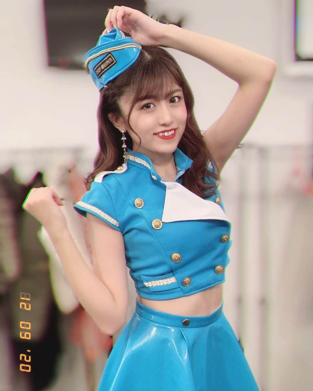 のインスタグラム：「﻿ 見てー！！新しい帽子ができました👮🏻‍♀️💙﻿ かわいいかわいいかわいいかわいい😍👏🏻﻿ MINISUKA POLICEのロゴもキラキラして﻿ てかわいいかわいいです！！！！！！！笑﻿ なんか既視感あるなと思ったら少女時代の﻿ GENIEのMVの衣装を思い出した💕これか﻿ らいろんな髪型も楽しみたいと思います🙆🏻‍♀️﻿ ﻿ #ミニスカポリス #衣装 #アイドル #idol」