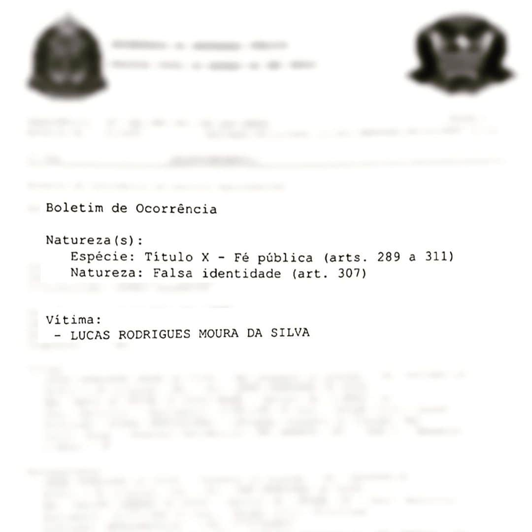 ルーカス・ロドリゲス・モウラ・ダ・シルヴァさんのインスタグラム写真 - (ルーカス・ロドリゲス・モウラ・ダ・シルヴァInstagram)「Informo que ja tomei as devidas providências contra os perfis que têm se passado por mim nas redes sociais para enganar as pessoas. Tenho uma imagem e uma família a zelar e não vou deixar ninguém manchar o meu nome. Irei até onde for preciso pra descobrir quem está fazendo isso e fazer com que essa pessoa seja punida. Isso é algo totalmente inaceitável!   . Reitero que qualquer pessoa escondida atrás de um perfil com meu nome não verificado/oficial, ou qualquer perfil com qualquer outro nome se passando por mim, é FALSO e em hipótese alguma sou eu!」12月10日 1時45分 - lucasmoura7