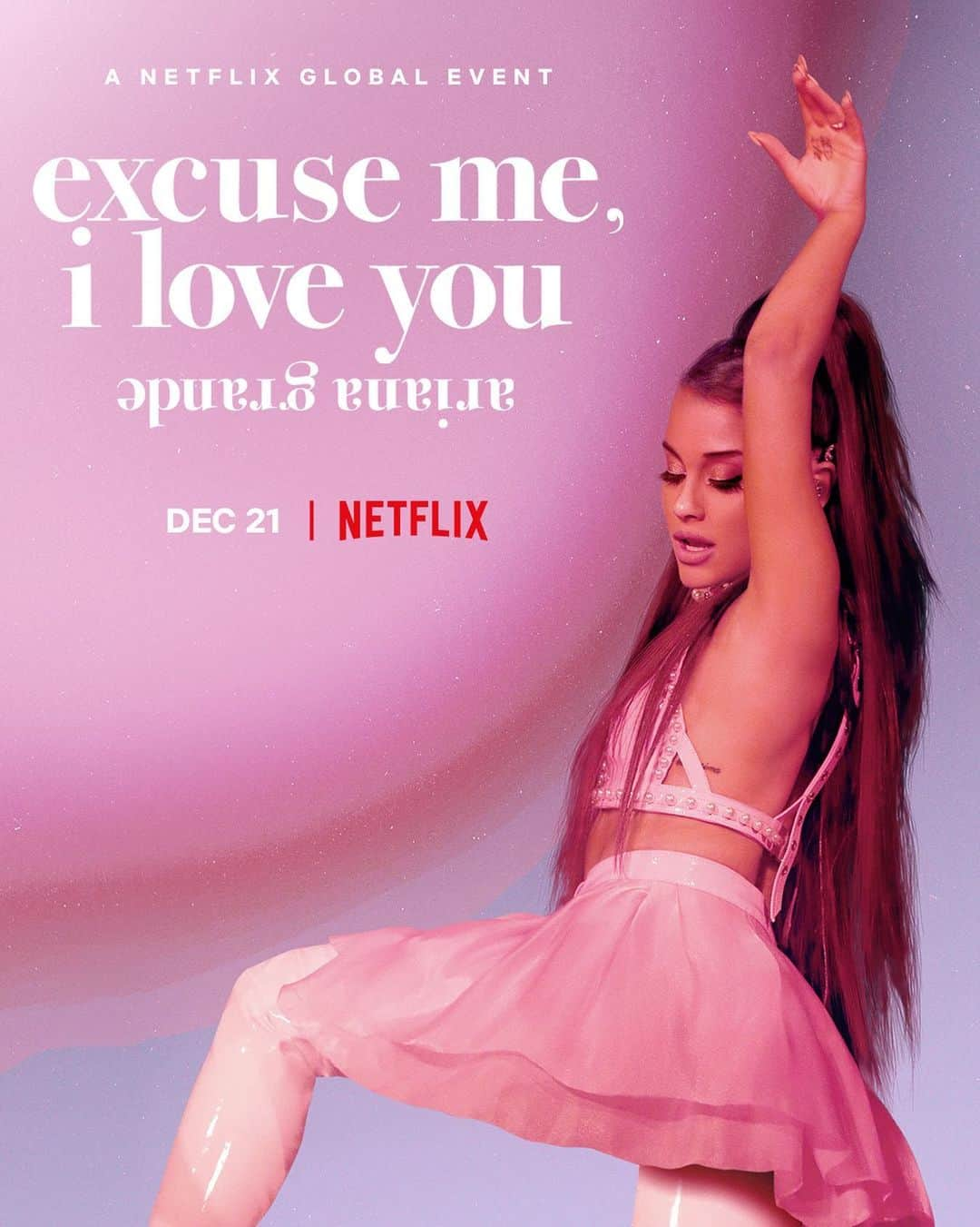 Alfredo Floresのインスタグラム：「📸 @arianagrande #excusemeiloveyou Dec. 21st」