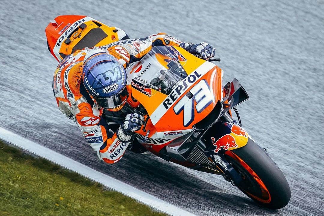 レプソル・ホンダのインスタグラム：「#TheYearThatWas - #AustrianGP ⠀⠀⠀⠀⠀⠀⠀⠀⠀ In the middle of the first triple of year. An intense weekend and race, but a lot learned.」