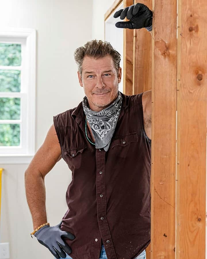 HGTVさんのインスタグラム写真 - (HGTVInstagram)「New year, new show! 🎉 #TyBreaker premieres Monday, Jan. 11 at 9|8c. Head to the link in bio for more details on @thetypennington’s new series.🔝」12月10日 2時34分 - hgtv