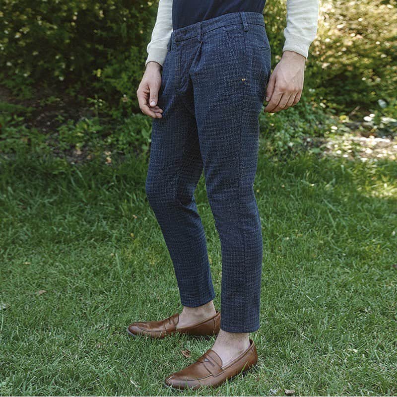 Entre Amis Officialさんのインスタグラム写真 - (Entre Amis OfficialInstagram)「Discover the #EntreAmis trousers from the Collection Line! Link in bio. _ #EntreAmis #EAsustainable #FWcollection #FW20 #trousers #sartorial #menswear #entreamisofficial #fashion #style #art #denim #napoli #tradition #men #lifestyle」12月10日 2時43分 - entreamis_official