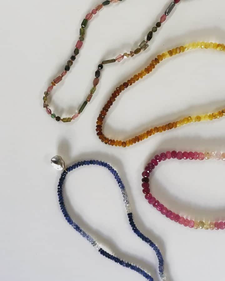 チャンルーのインスタグラム：「Yellow opals, pink and blue sapphires, watermelon tourmaline and South Sea pearls 💛💕💙 Limited run and each piece is one-of-a-kind. Link in bio to view the new collection!  #chanluufine」