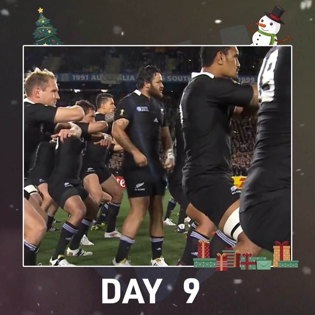 のインスタグラム：「HAKA FACE-OFF 😱  No. 9️⃣ @piriweepu9 led this unforgettable pre-match showdown as @allblacks and @francerugby locked horns for #RWC2011 🔥」