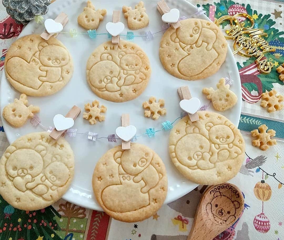 Rilakkuma US（リラックマ）さんのインスタグラム写真 - (Rilakkuma US（リラックマ）Instagram)「@nagachan.rilakkuma_cafe made these adorable Rilakkuma cookies to celebrate the holidays! What's your favorite kind of cookie?  #rilakkumaus #rilakkuma #sanx #kawaii #christmasfood #cookies #Korilakkuma  #sweets #baking #cutefood #リラックマ #サンエックス」12月10日 4時14分 - rilakkumaus