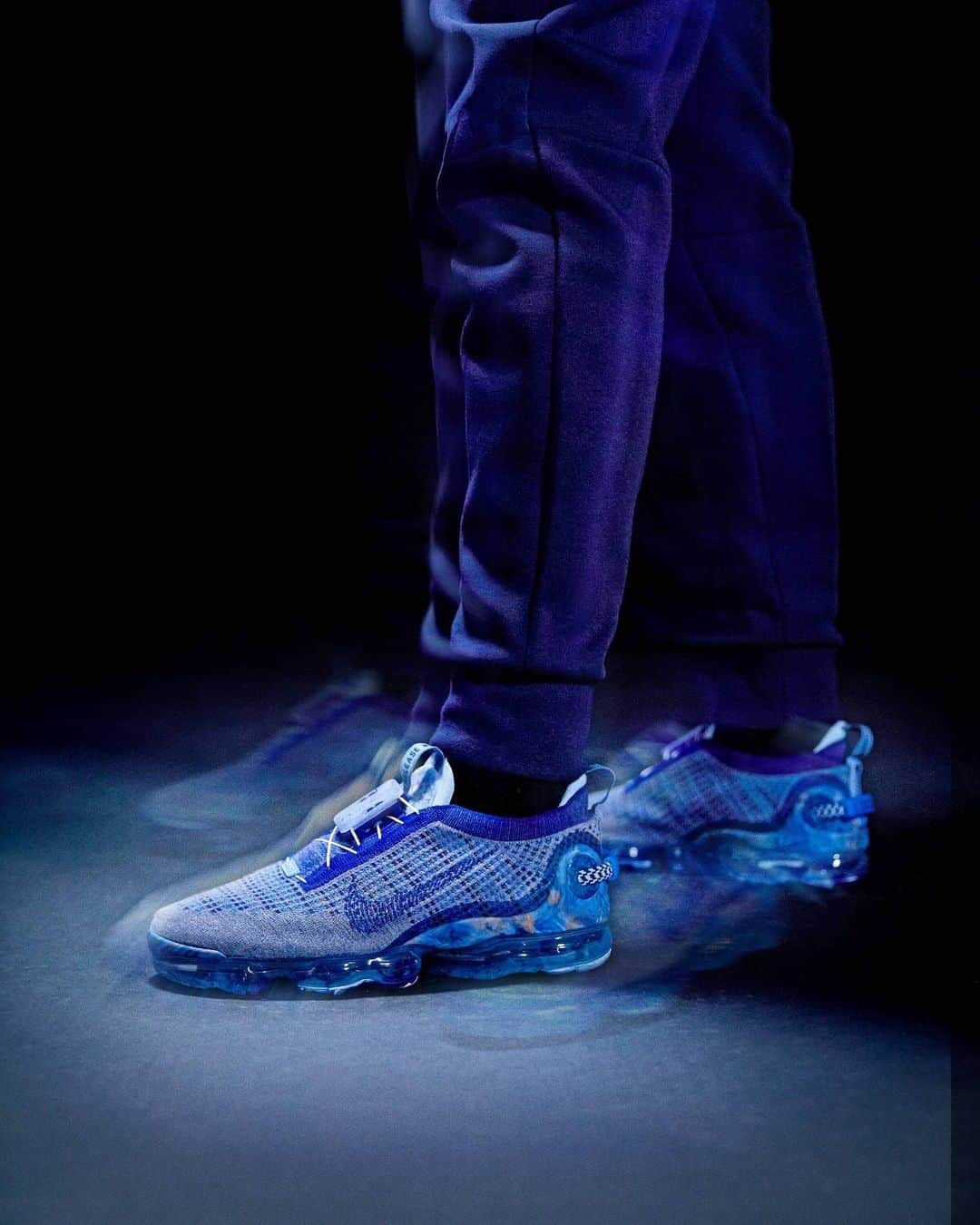 FOOTASYLUMさんのインスタグラム写真 - (FOOTASYLUMInstagram)「A wardrobe essential has arrived. 🔥  Pair the @Nikesportswear Tech Fleece Full Zip Hoodie & Pants with the Stone Blue and Deep Royal VaporMax 2020 Flyknit!  #Footasylum #Nike #Vapormax2020 #TechFleece」12月10日 4時36分 - footasylum