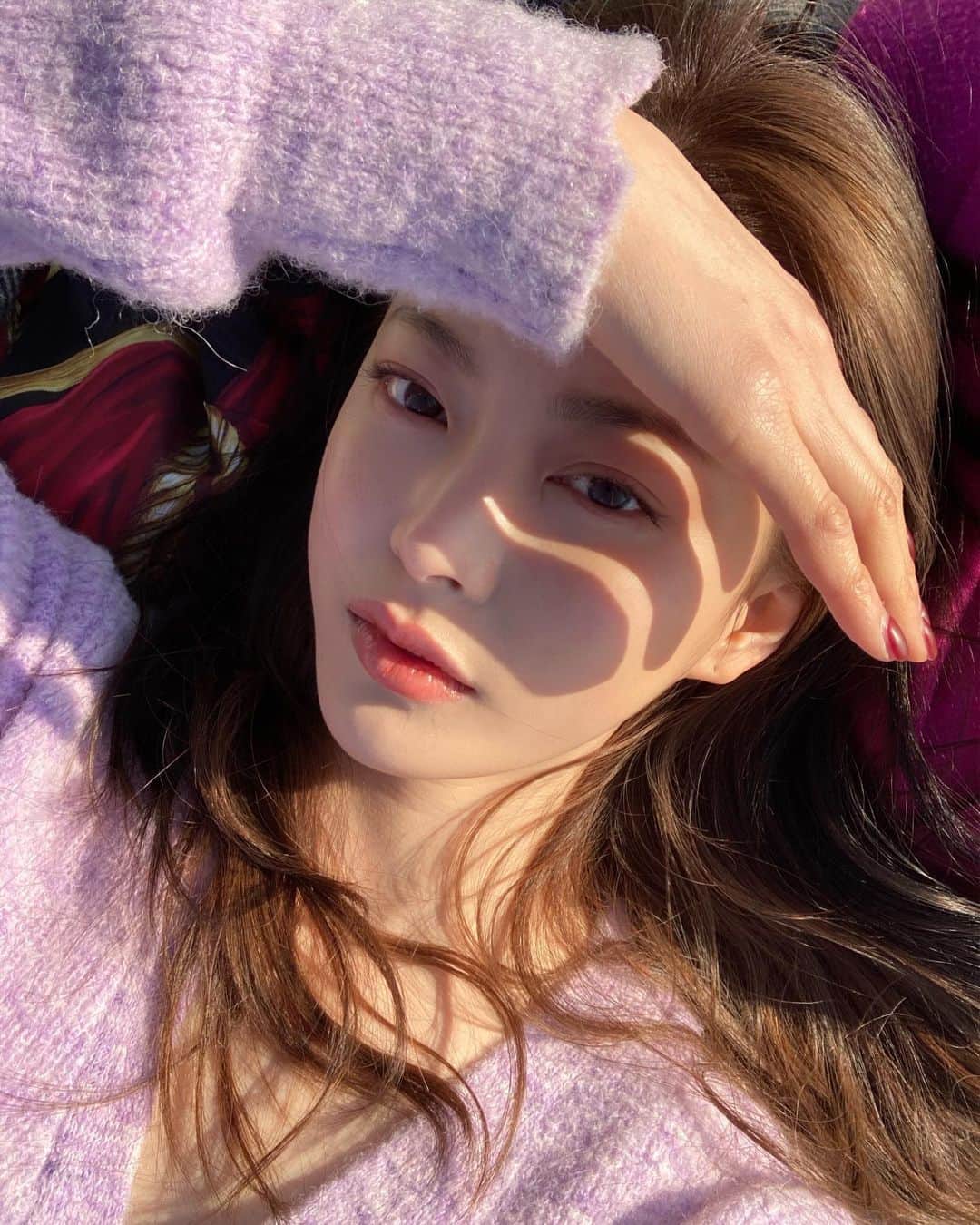 イム・ボラさんのインスタグラム写真 - (イム・ボラInstagram)「#광고 보라가 연보라🌸  #우신사#앤더슨벨포우먼#앤더슨벨 #오늘아니에요#촬영중 우신사로부터 광고비를 지급받아 작성하였습니다.」12月10日 15時15分 - 3.48kg