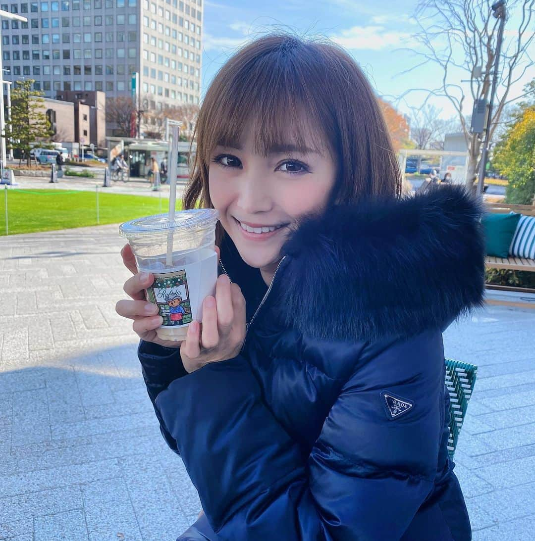 望月未来さんのインスタグラム写真 - (望月未来Instagram)「欲しかったダウンコートが サイズラスト1点で買えた🙆‍♀️🌟 お買い物楽しい🙆‍♀️ #ダウンコート #コート #冬服 #名古屋カフェ #名古屋ランチ #ショッピング」12月10日 15時26分 - mochizukimirai