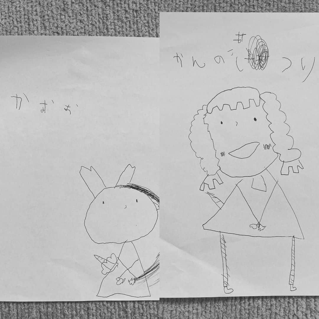 山西惇さんのインスタグラム写真 - (山西惇Instagram)「5歳の末娘が描いた「栗花落カナヲ」と「甘露寺蜜璃」です。」12月10日 15時27分 - 8024atc
