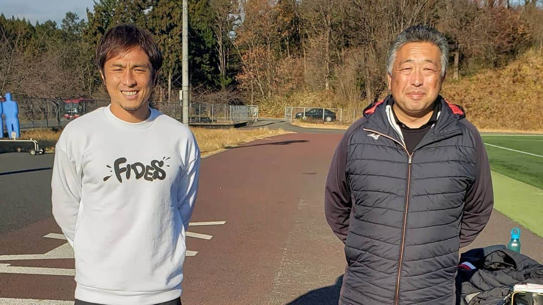 那須大亮さんのインスタグラム写真 - (那須大亮Instagram)「矢板中央高校サッカー部⚽ 素晴らしい団結力をチームに感じました  高校サッカー最後の集大成の大会高校サッカー選手権大会 選手達にはおもいっきり楽しんでほしい 今という瞬間を チーム全員が勝利を目指し燃焼してほしい そうする事で勝利以上に大切な財産を得ることができるから  頑張れ矢板中央高校サッカー部⚽  #矢板中央高校サッカー部 #高橋監督 #人格者 #団結力 #高校サッカー選手権大会」12月10日 15時28分 - nasudaisuke_official