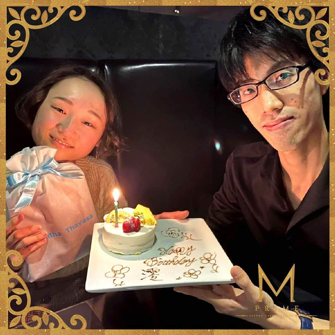 M PRIMEのインスタグラム：「ｰｰｰｰｰｰｰｰｰｰｰｰｰｰｰｰｰｰｰｰｰｰｰ﻿ ﻿ @smoky_8_m 様 先日は記念すべき誕生日のお祝いで、﻿ M PRIMEへご来店いただきありがとうございます。﻿ ﻿ 改めて、おめでとうございます。﻿ お二人がこれからも幸せでありますように💍﻿ ﻿ ﻿ 　　　𝐌 𝐏𝐑𝐈𝐌𝐄ㅤ﻿ 〜𝐔𝐌𝐄𝐃𝐀 𝐑𝐄𝐒𝐀𝐔𝐑𝐀𝐍𝐓〜﻿ ................................................﻿ 　　Dinner 17:30〜23:30﻿ 　　〈Food 22:30 L.o〉﻿ 　　〈Drink 23:00 L.o〉﻿ ..............................................﻿ ﻿ 大切な人と過ごす誕生日、記念日が﻿ お二人にとって特別な1日になりますように、﻿ スタッフ全員で演出します。﻿ 地上130mからの夜景とシェフ特製のフルコースが﻿ 心に残る素敵な1日を演出します。﻿ ﻿ #大阪記念日#梅田記念日#記念日サプライズ#記念日デート#記念日#記念日ディナー#記念日デート#記念日ご飯#記念日レストラン#結婚記念日#アニバーサリープレート#大阪誕生日#梅田誕生日#大阪バースデー#梅田バースデー#誕生日ディナー#誕生日ご飯#誕生日ケーキ#誕生日サプライズ#誕生日プレート#バースデープレート#メッセージプレート#大阪グルメ#梅田グルメ#大阪イタリアン#MPRIME#エムプライム#大阪駅前第3ビル#夜景の見えるレストラン﻿」