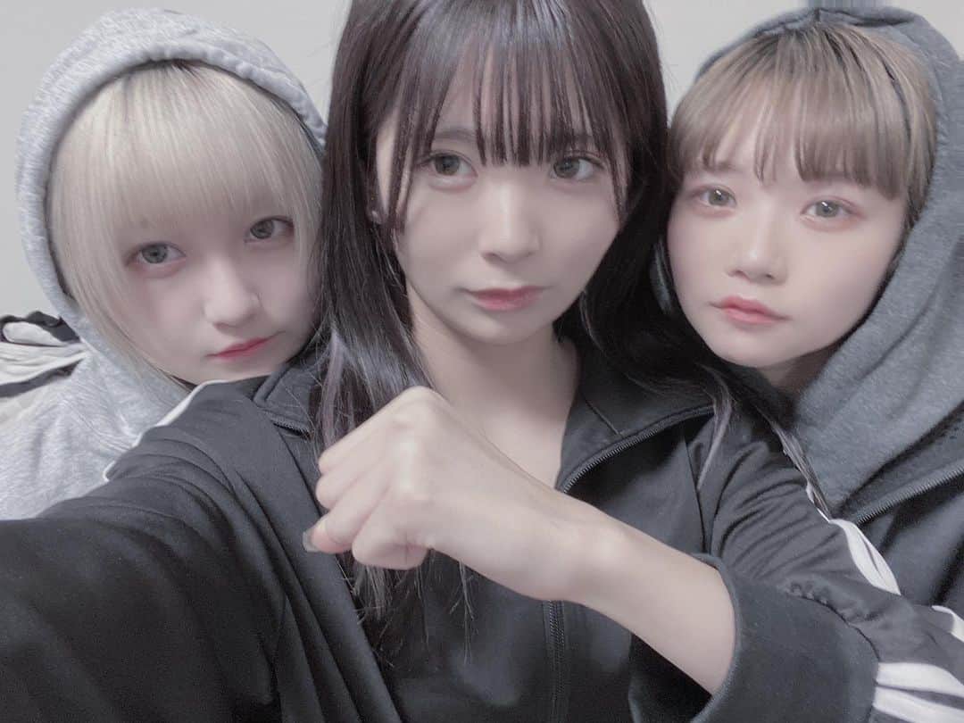 パン・ルナリーフィのインスタグラム：「卍カップル卍」