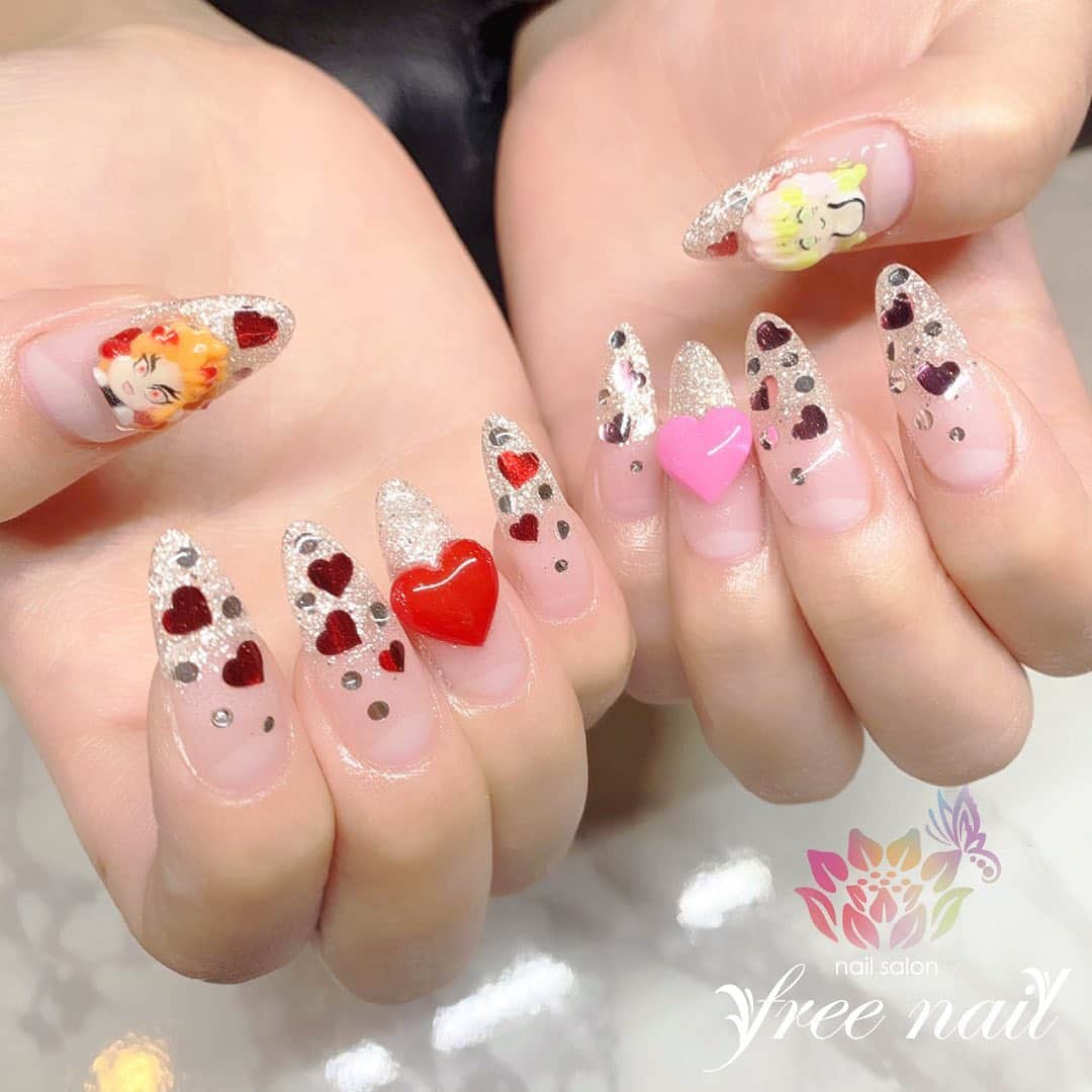 free nail フリーネイルのインスタグラム：「. お客様ネイル💅🏻💫 . 鬼滅の刃3Dパーツ👹💗 . オリジナル3Dパーツ freenailアプリからの 事前ご予約でお作りします👩🏻‍🎨🎨 . ご来店ありがとうございました🙇🏻‍♀️🙇🏻‍♀️🙇🏻‍♀️💗 . #ネイルアート #ジェルネイル #ネイルサロン #大阪ネイルサロン #ネイルデザイン #ネイルチェンジ #鬼滅の刃ネイル #3Dネイル #キャラクターネイル #ネイルパーツ #甘露寺蜜璃ネイル #煉獄ネイル #デザインネイル #トレンドネイル #立体ネイル #ラブリーネイル #ネイルパーツ #冬ネイル #winternails #nailsart #nailsdid #美甲 #日式美甲 #日式美甲胶 #日本美甲师 #日本美甲老师 #美甲上课 #日本胶 #フリーネイル #freenail」