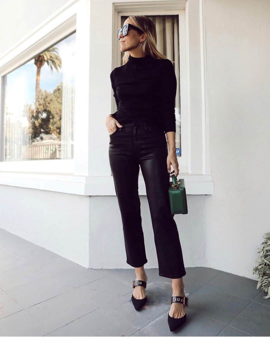 ハドソンのインスタグラム：「Chic as one can be - @jaceyduprie in an all black look we love featuring our luxurious and comfortable Remi Coated Straight Crop Jean.」