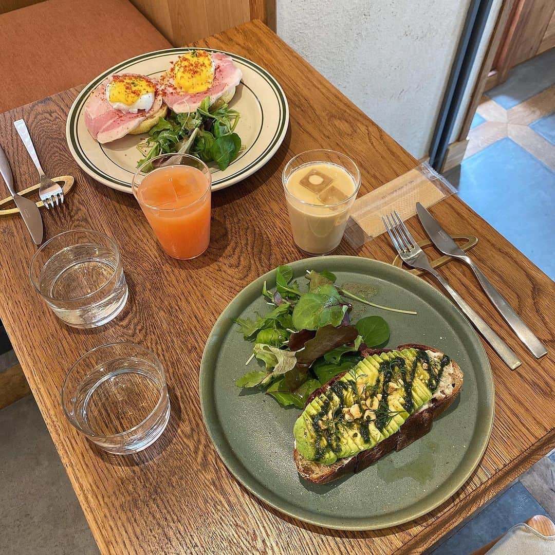 筒井愛実さんのインスタグラム写真 - (筒井愛実Instagram)「． 📍HOTEL NOUM ． 宿泊者以外でも入れたのでランチを頂きました🍴🥑🍳 平日のお昼時はゆったり過ごせました◎ ． #NOUM #hotelnoum #天満橋 #天満橋カフェ」12月10日 8時29分 - manamin_158cm