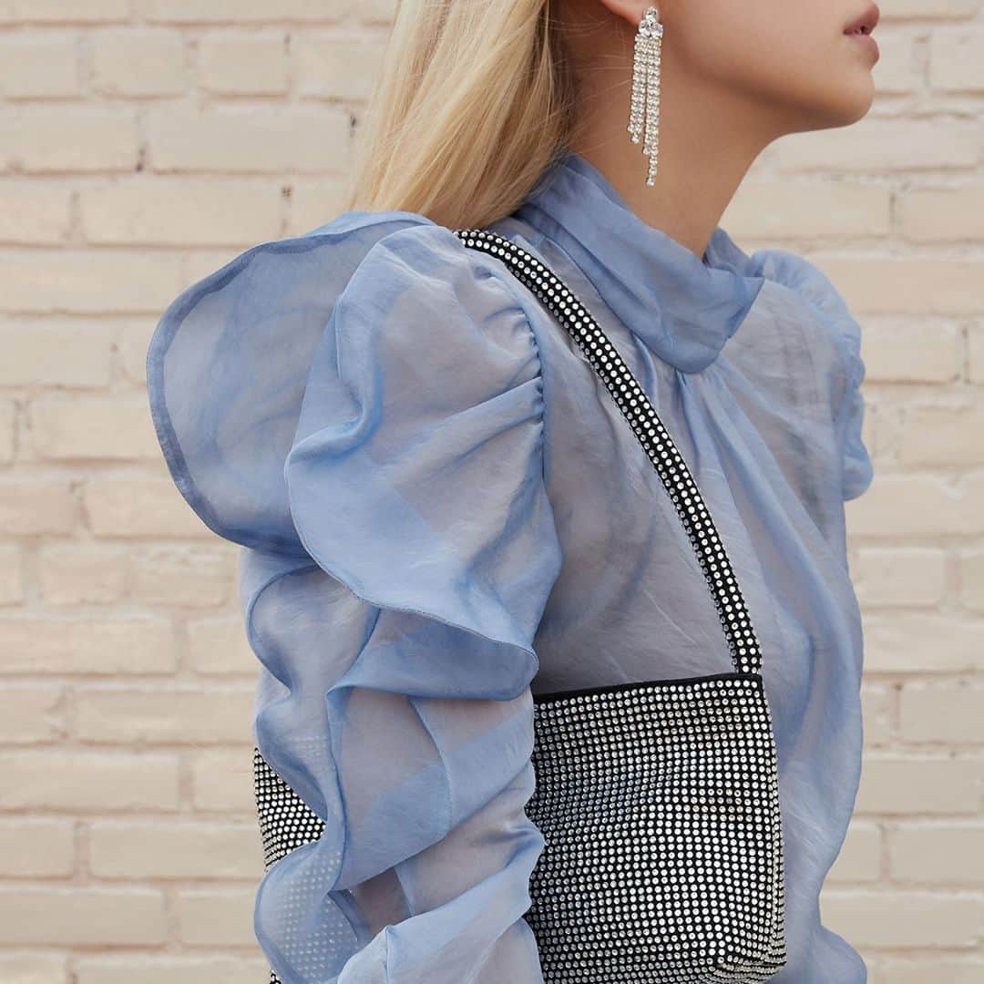 のインスタグラム：「Two ways to wear diamanté 💕」