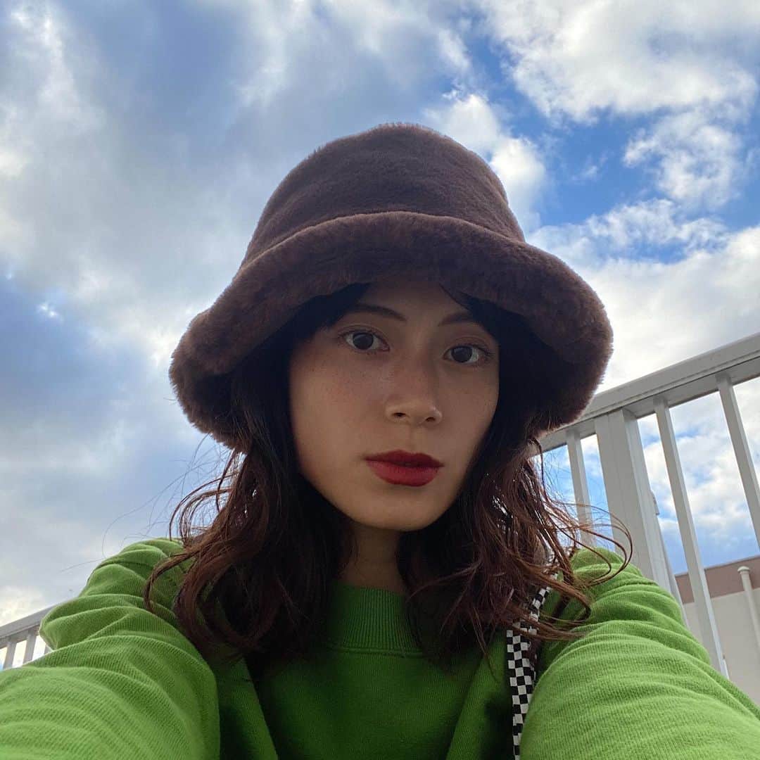保坂美亜のインスタグラム：「with Christmas hits」