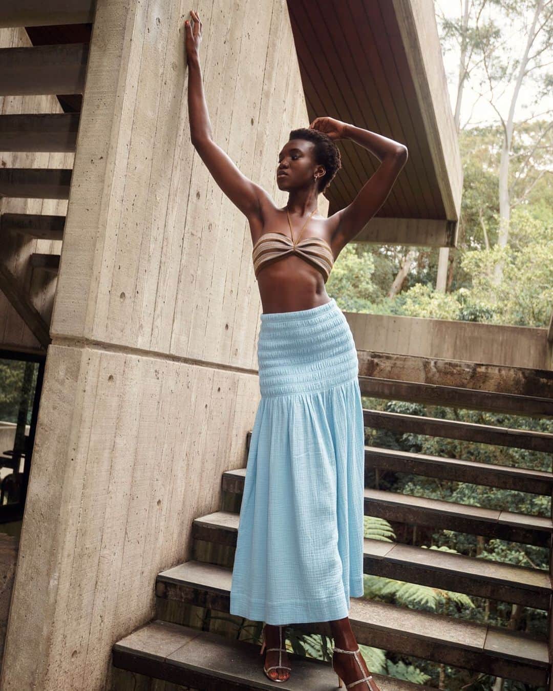 ベック&ブリッジのインスタグラム：「Dream on little dreamer. Head online + in stores for our new skye dreamer midi skirt (pair it back with our jinx bandeau) #becandbridge」