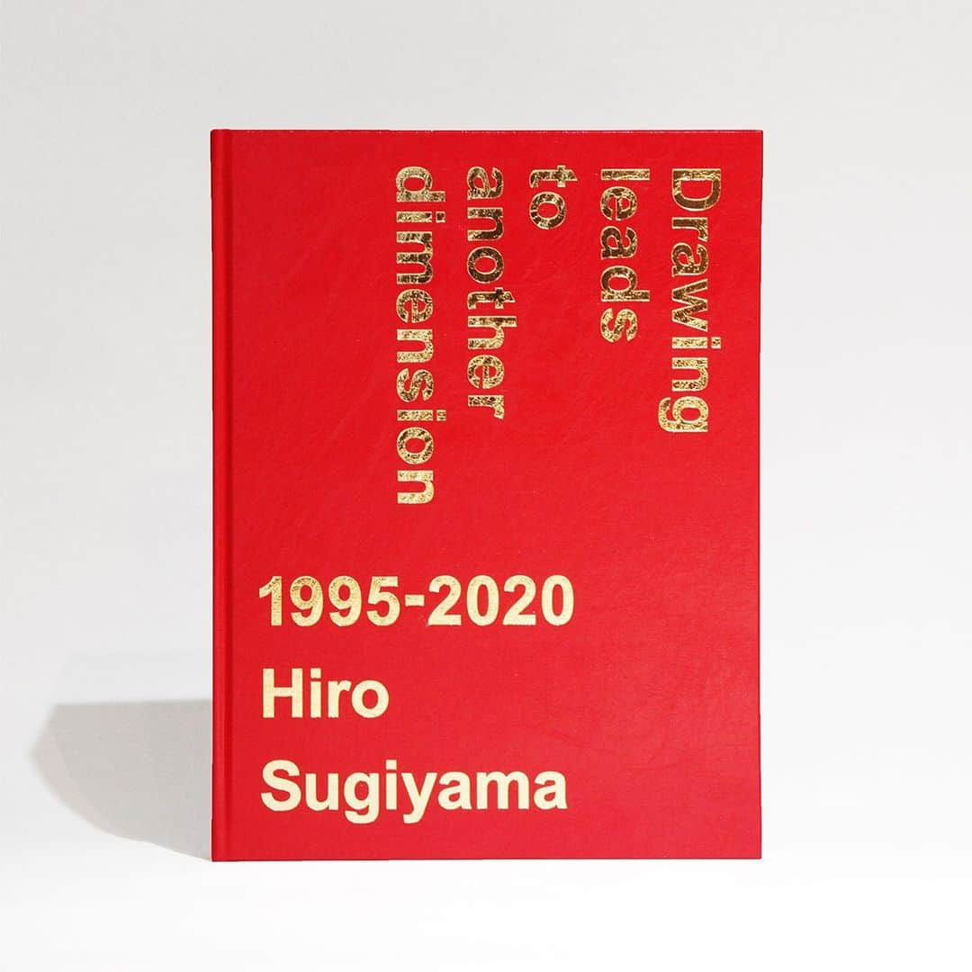 Hiro Sugiyama enlightenmentのインスタグラム：「1995年から2020年に制作したドローイング2000点の中から、1200点をセレクトして掲載した作品集"Drawing leads to  another dimension" スタイルを追い求めていた時代から、スタイルを放棄して自由を求め出した時代への移り変わりが、この本の中で見ることができます。384ページ、ハードカバー、限定500部。残りわずかですが、購入ご希望の方は上のプロフィールの所のURLから、購入可能です。 #ヒロ杉山 #hirosugiyama #drawing」