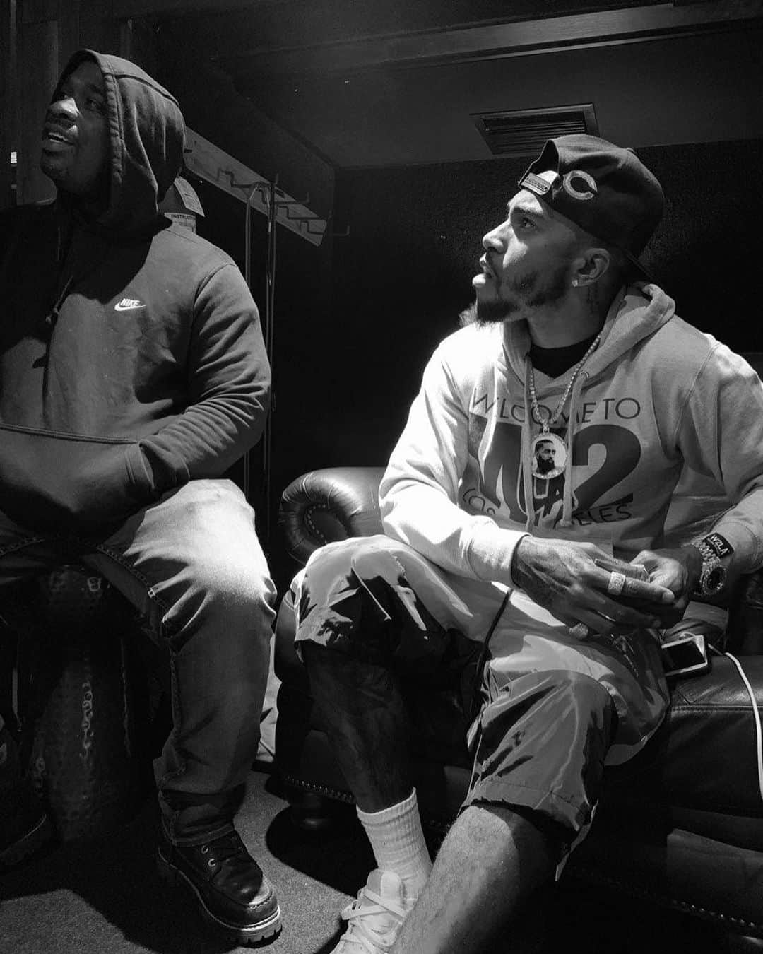 デショーン・ジャクソンのインスタグラム：「Leimert park N***a never fold but I bend the rules .... stuc 2 Tha script !!」