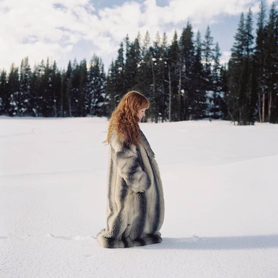 ローレン·ランドルフのインスタグラム：「Where I’d rather be.  #cabinlandia #shmistersummit #rolleiflex」