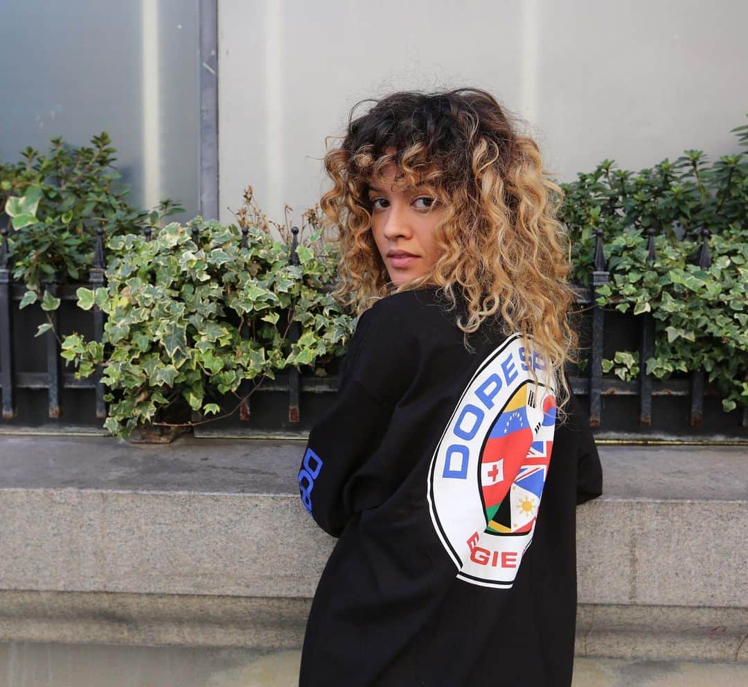 DOPEのインスタグラム：「2 Colors available 🔥 #dope」