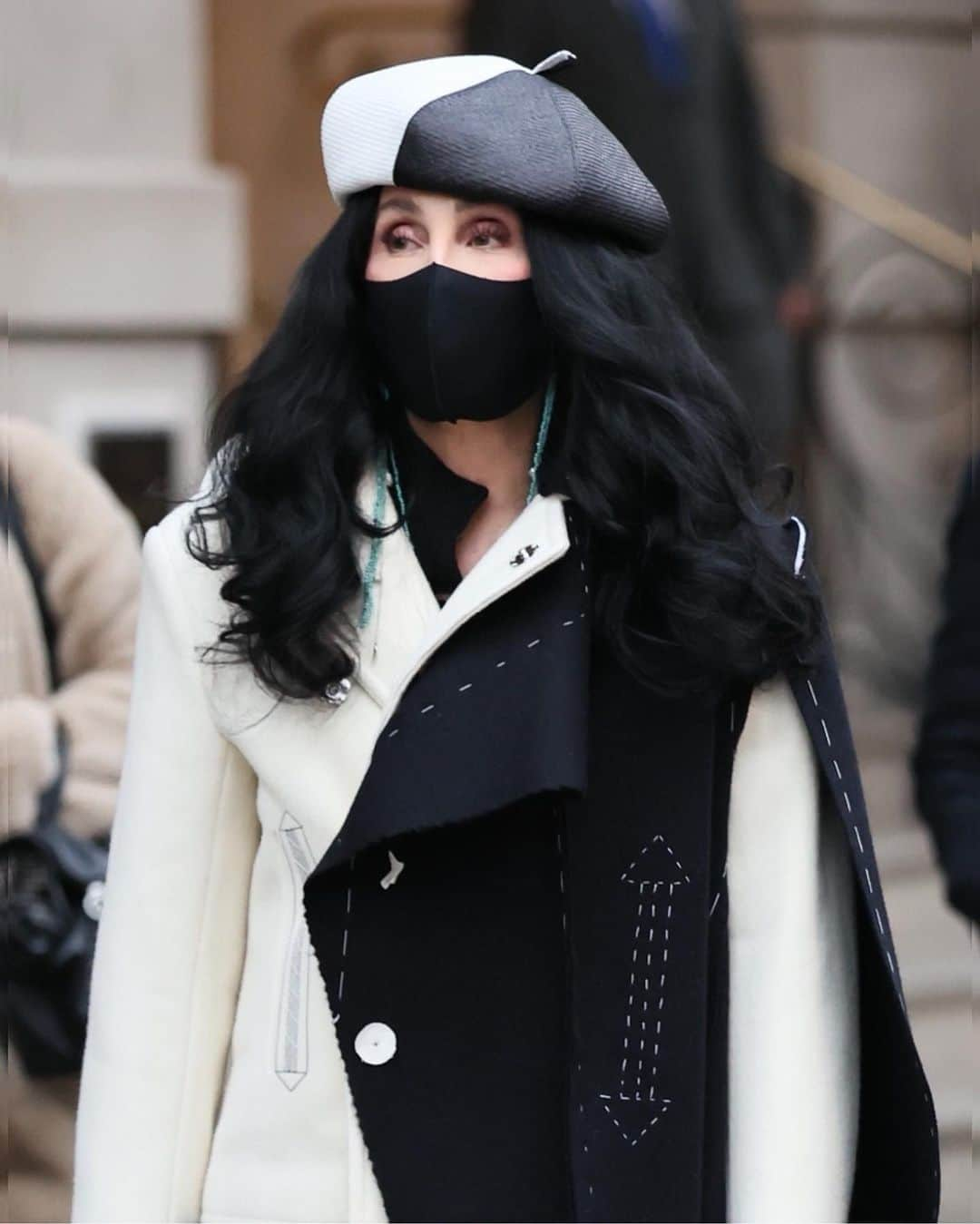 Just Jaredさんのインスタグラム写真 - (Just JaredInstagram)「Cher matches her beret to her black and white coat while heading to an interview in London #Cher Photos: Backgrid」12月10日 13時50分 - justjared