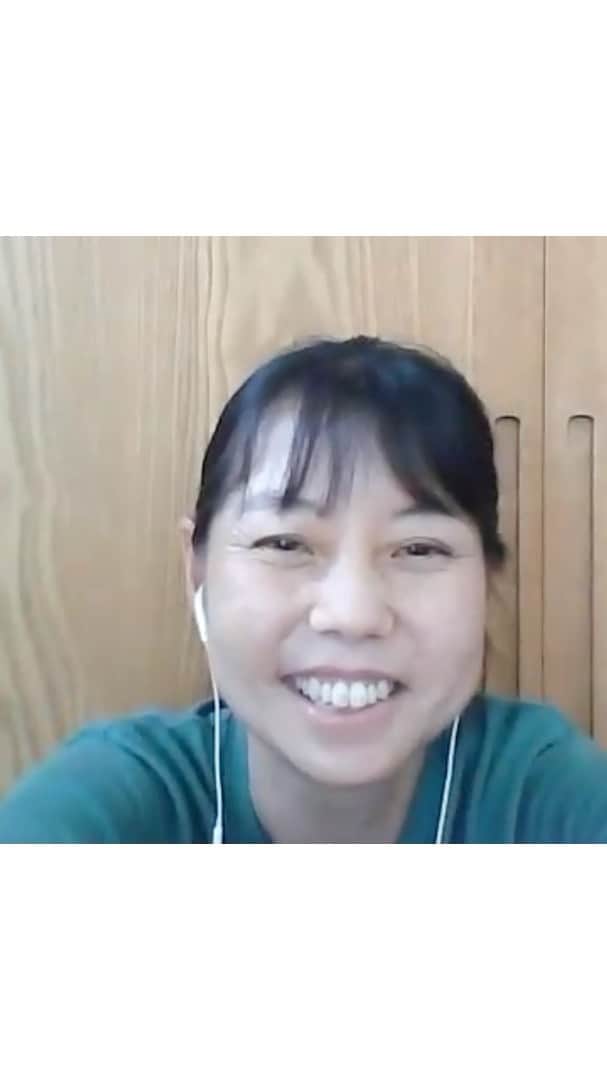 岡本聖子のインスタグラム：「YouTubeでも見れます❤️ https://youtu.be/WKSKOeU1KXk  IGTVで見てもらえたら説明からYouTubeに飛べます。 画面の大きさがYouTubeサイズになってるので、こっちの方が見やすいと思います！是非！  高瀬礼美ちゃん。 私の全日本選手権ダブルス優勝の時のパートナー！ 今は二児の子育て中の素敵なママ！ 礼美ちゃんがどんなふうに引退を決めたのか、やっぱりとっても礼美ちゃんらしいストーリーでした。  礼美ちゃんの人柄をご存知の方には、とっても納得できると思います！  このインタビューをしての感想をnoteに綴らせてもらいました。こちらも是非読んでみてください。  https://note.com/314market/n/nd9955f2dcb0f  ↓以下↓転送  記念すべき第一回目！ 本当に本当に嬉しく思います！  私がずーっとずーっと心で想っていた「引退」について形にすることができました。  誰1人として同じ形のないものだと思います。  引退する時...私は正直とても悩みました。迷いました、不安でした。  だからこそ、選手それぞれのことが知りたくなりました。  そして、今現役で活躍する選手たちの資料になったり、現役時のパワーになり、背中を押してあげれるものになったらなんて、厚かましくも考えています❤︎  インタビューアーも動画編集もほぼ全て初挑戦！色々と見苦しい部分はあるかと思いますが、お許しを！  暇な時にでも、是非見てみてくださいね！ よろしくお願いします！  高瀬礼美ちゃん。 私の全日本選手権ダブルス優勝の時のパートナー！ 今は二児の子育て中の素敵なママ！ 礼美ちゃんがどんなふうに引退を決めたのか、やっぱりとっても礼美ちゃんらしいストーリーでした。  礼美ちゃんの人柄をご存知の方には、とっても納得できると思います！  このインタビューをしての感想をnoteに綴らせてもらいました。こちらも是非読んでみてください。  https://note.com/314market/n/nd9955f2dcb0f  ↓以下↓転送  記念すべき第一回目！ 本当に本当に嬉しく思います！  私がずーっとずーっと心で想っていた「引退」について形にすることができました。  誰1人として同じ形のないものだと思います。  引退する時...私は正直とても悩みました。迷いました、不安でした。  だからこそ、選手それぞれのことが知りたくなりました。  そして、今現役で活躍する選手たちの資料になったり、現役時のパワーになり、背中を押してあげれるものになったらなんて、厚かましくも考えています❤︎  インタビューアーも動画編集もほぼ全て初挑戦！色々と見苦しい部分はあるかと思いますが、お許しを！  暇な時にでも、是非見てみてくださいね！ よろしくお願いします！」