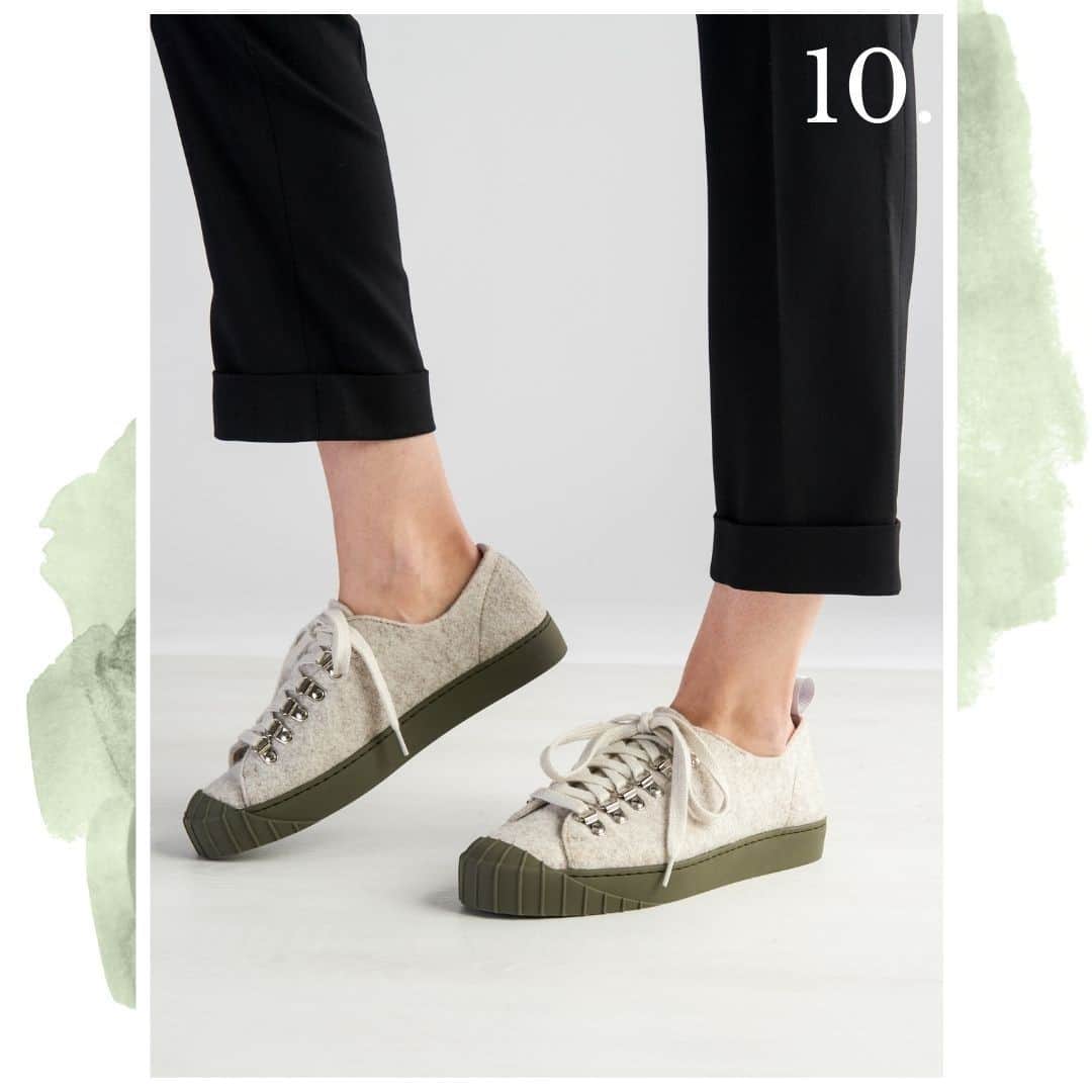 テーリポルキのインスタグラム：「ADVENT CALENDAR #10 🕯 Rewool sneakers 195€ 💫⠀⠀⠀⠀⠀⠀⠀⠀⠀  Warm Winter sneakers are made of recycled wool and new wool to keep your feet warm during the colder months. Today we offer all our rewool sneakers (Phil and Emmi) with 195€. The offer is valid only today both online and in our store. The discounted prices are marked in the products.⠀⠀⠀⠀⠀⠀⠀⠀⠀ ⠀⠀⠀⠀⠀⠀⠀⠀⠀ #TERHIPÖLKKI #terhipölkkistore #finnishdesign #sustainable #footwear #christmas #calendar #christmascalendar」