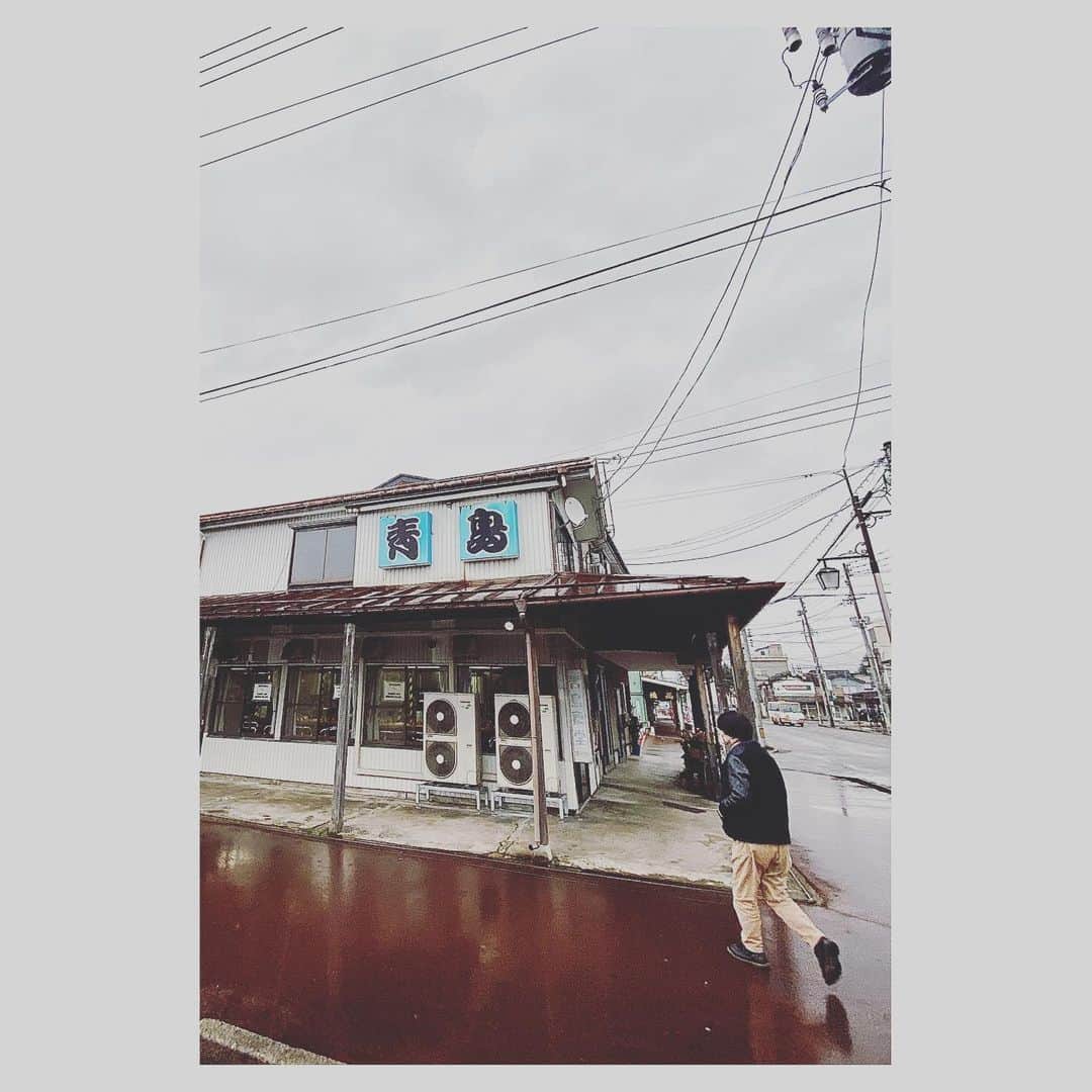 Caravanのインスタグラム：「2020.12.09〜10  新潟のみなさん  ありがとうございました。  愛一郎さんにも挨拶できたし　  青島食べて ぼちぼち帰ります。」