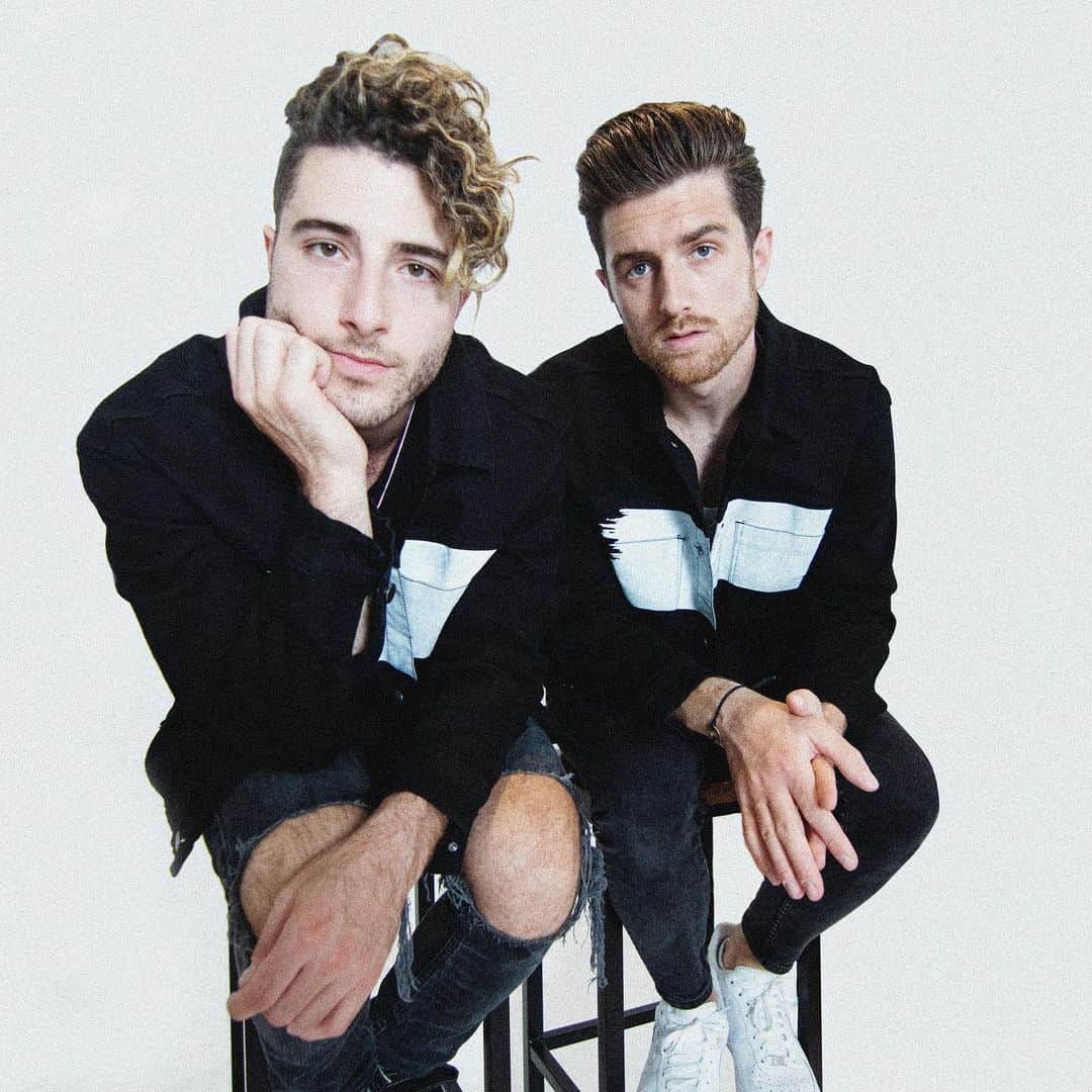 ウィーエスシーのインスタグラム：「Two is always better than one 🗣 @flybymidnight fitted in our Painted Denim Jacket 🔥Shop all our outerwear and jackets online now. Link in bio.  • • • • • • ​#wesc #wescfall20 #fallarrivals  #wearethesuperlativeconspiracy #wastedyouth #fw20 #fall #collection #graphictees #fallwear #graphics #hoodie #fallwinter20 #outerwear #lifestyleclothing #cargos #fallclothing #fallstyle #parka #streetwear #ootd #kotd #pacsun #trackjacket #skatebording #thrasher #skateboard #wescdenim」