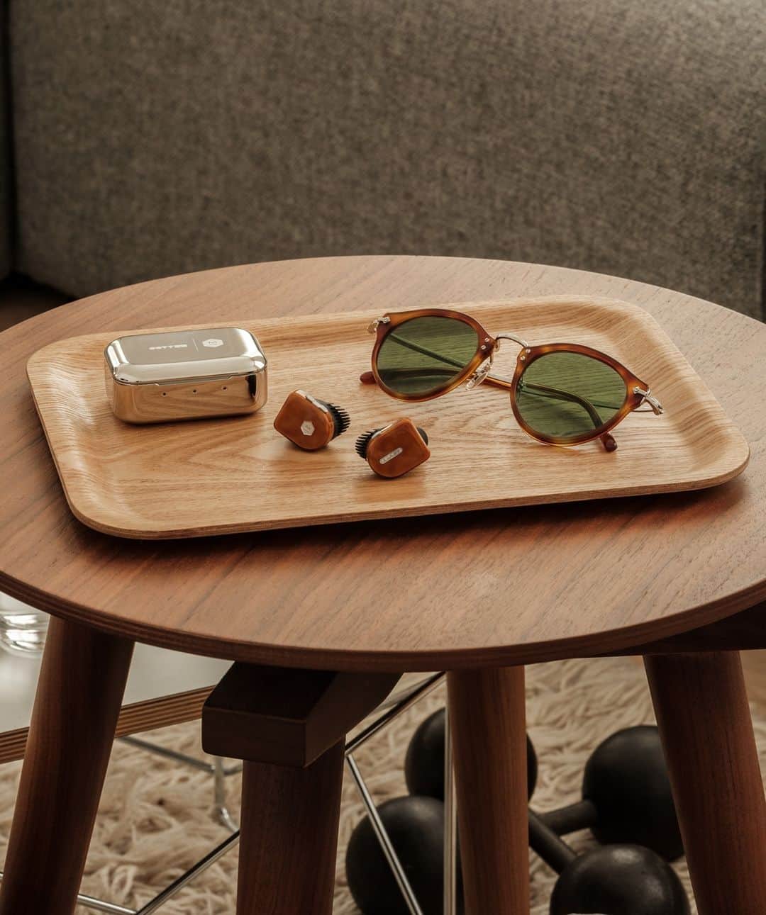 のインスタグラム：「Essentials for days at home, our limited-edition collection with @MasterDynamic features the OP-505 Sun and MW07 PLUS True Wireless Earphones in LBR acetate.  Photo: @tibods」