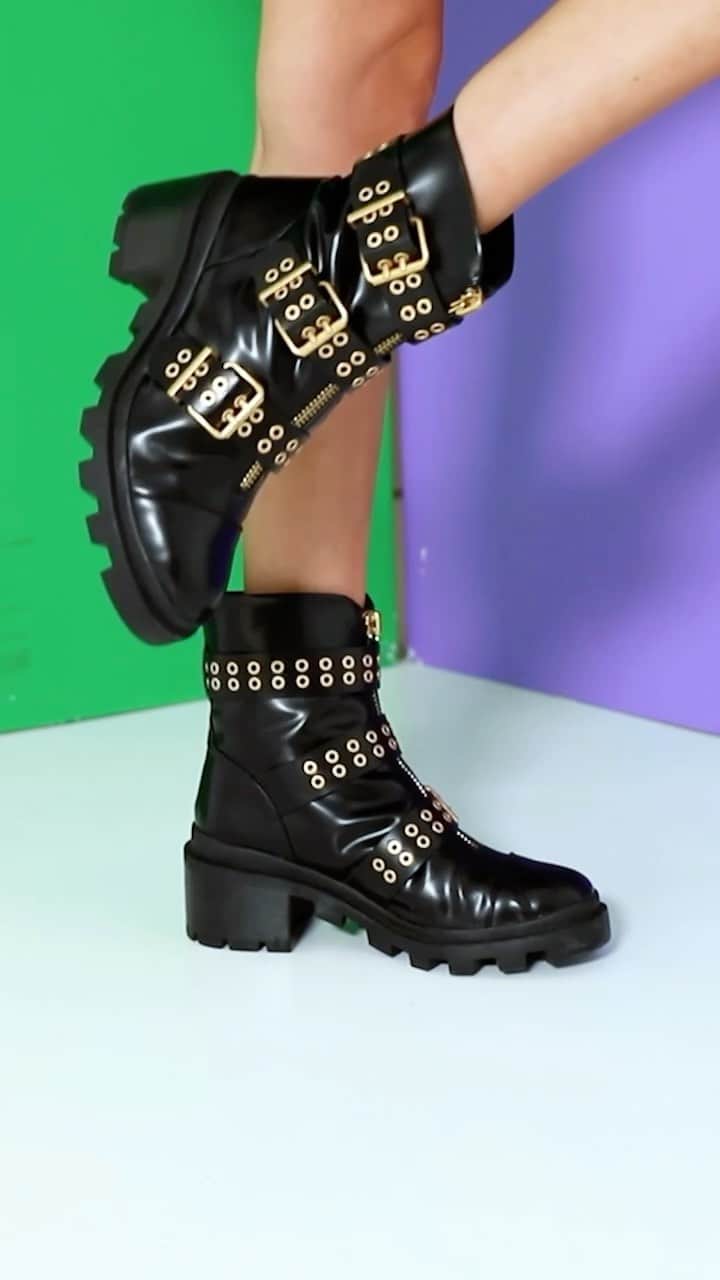 アリス+オリビアのインスタグラム：「The boot of the season! Online now!! #TheHaliBoot」