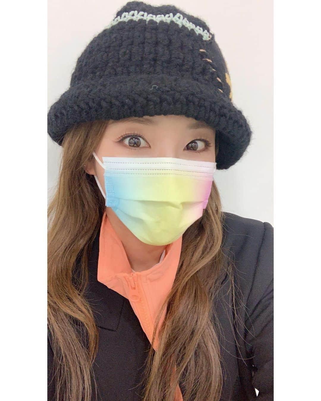 ダラ さんのインスタグラム写真 - (ダラ Instagram)「비디오스타 출근길 #오오티디」12月10日 17時13分 - daraxxi