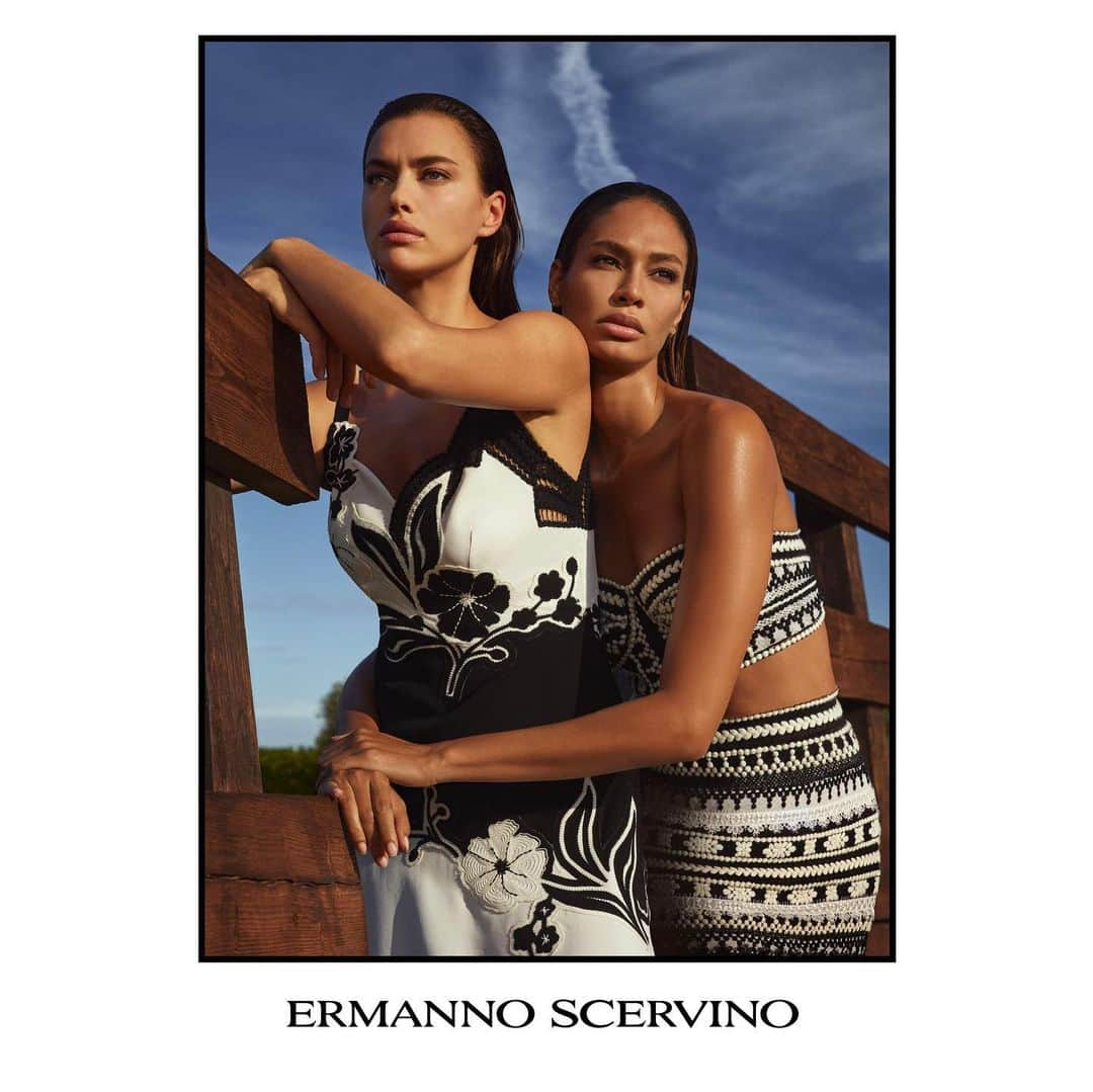 エルマンノシェルヴィーノさんのインスタグラム写真 - (エルマンノシェルヴィーノInstagram)「Introducing the new #ErmannoScervino #SS21 adv campaign starring Irina Shayk, Natasha Poly and Joan Smalls shot in a wild Tuscany by the iconic duo Luigi and Iango.  The three amazing muses are symbols of contemporary beauty and epitomise the femininity of the new collection.   Photographer: @luigiandiango Talent: @irinashayk, @natashapoly, @joansmalls  Stylist: @sissy.vian  #ErmannoScervino #ADV #ADVCampaign #SS21 #LuigiAndIango #IrinaShayk #NatashaPoly #JoanSmalls」12月10日 17時33分 - ermannoscervino