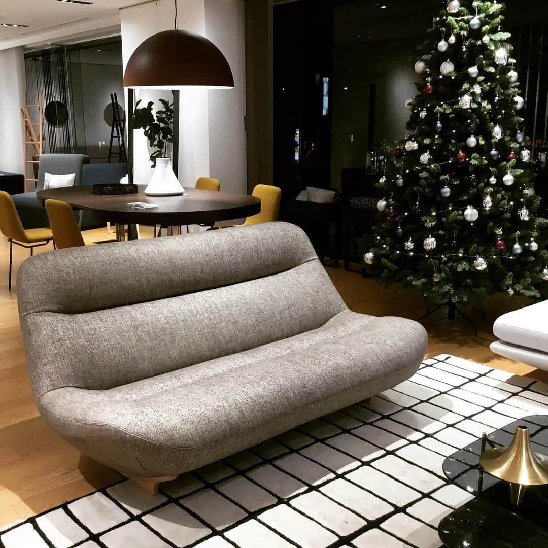 ligne roset shopのインスタグラム