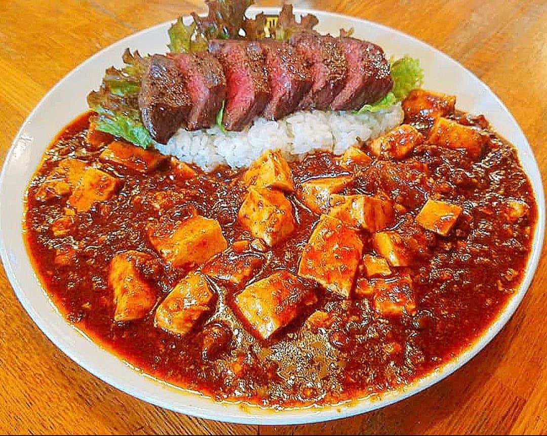 チキン南蛮カレーのルウ王子のグルメインスタ