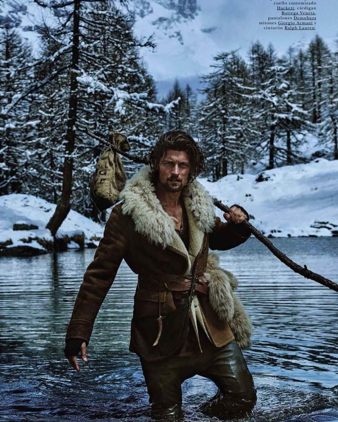 WOUTER PEELENさんのインスタグラム写真 - (WOUTER PEELENInstagram)「THE REVENANT editorial for @gqspain shot by @giampaolosgura and styled by @marnau a few years ago, still one of my favorite winter shoots ❄️ All products are faux fur 🐻❤️」12月10日 18時32分 - wouterpeelen1