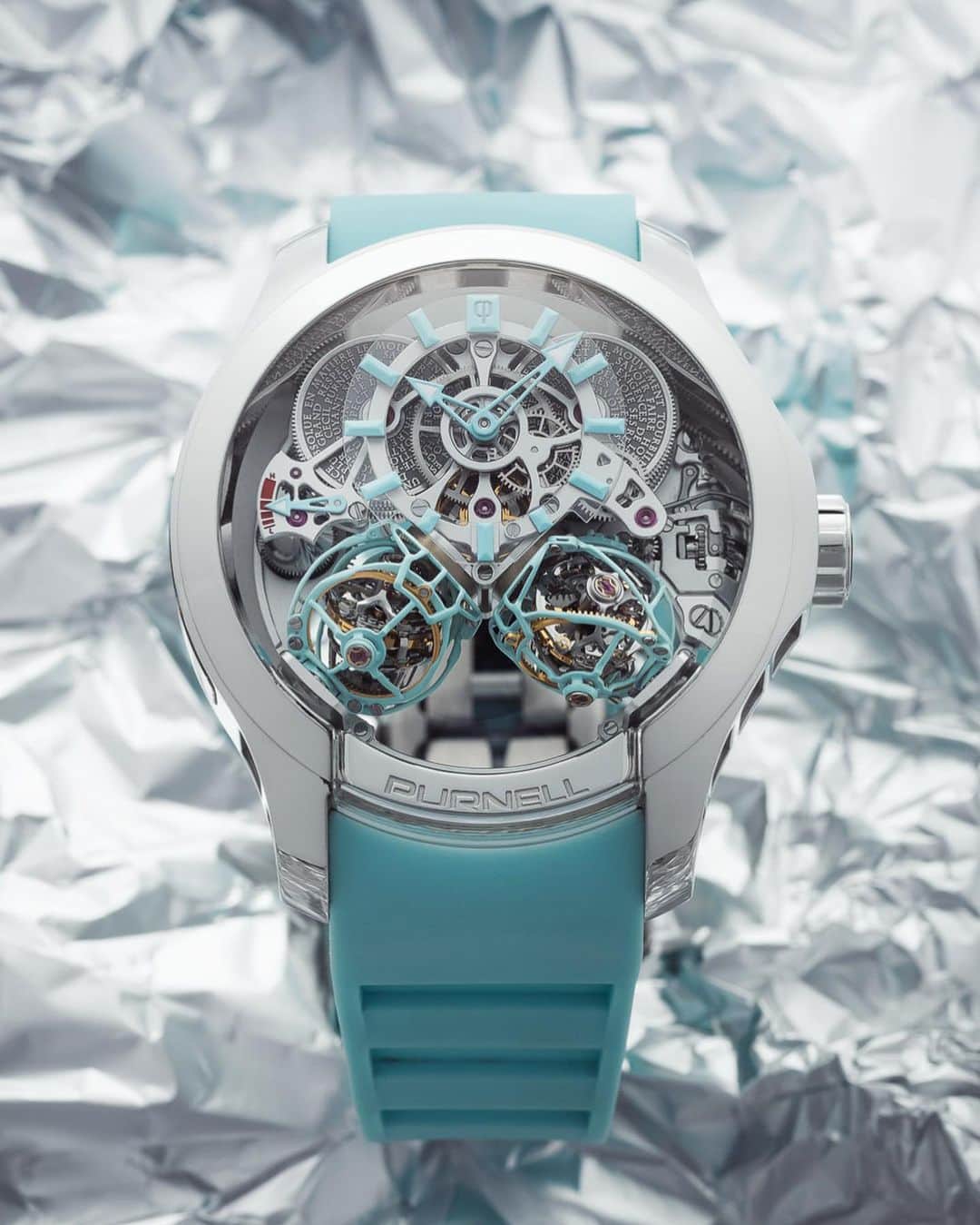 Daily Watchさんのインスタグラム写真 - (Daily WatchInstagram)「Up close with the @Purnell_Official Escape II Icy Blue Platinum with the iconic triple-axis tourbillons 👀🔍 #DailyWatch #Purnell」12月10日 18時43分 - dailywatch
