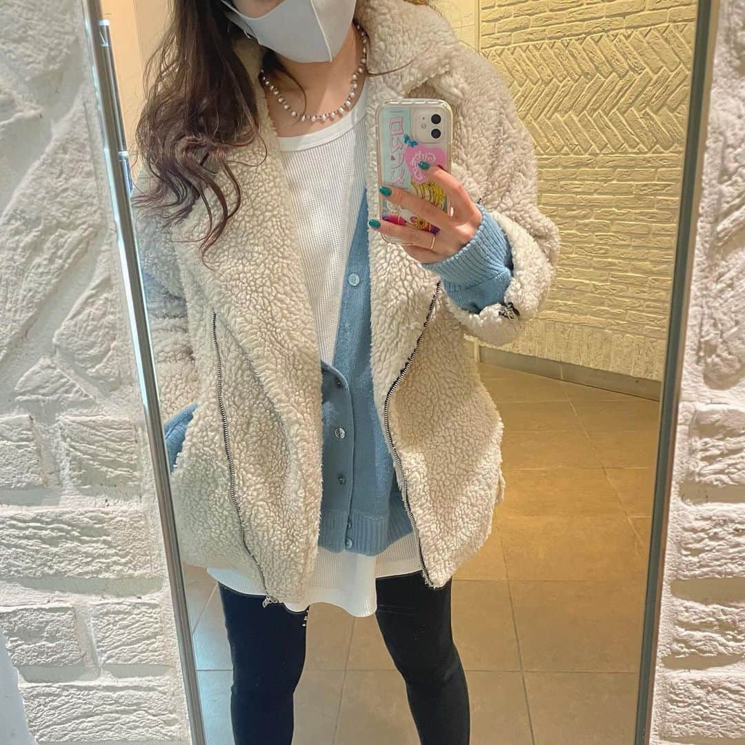 早川真生さんのインスタグラム写真 - (早川真生Instagram)「🌧🌧🌧﻿ ﻿ ﻿ ﻿ ﻿ ﻿ ﻿ ﻿ ﻿ #instafashion #fashion #ootd #outfitofttheday #ootn #outfitofthenight #ootw #outfitoftheweek #outfit #outfitlove #instaoutfit #outfitinspiration #fashionphotograpy #ootdfashion #style #fashionstyle #fashionblogger #fashiongram #fashionpost #outfitpost #coordinate #fashiondaily #stylegram #fashionista #code #fashionable #lookbook #trending #todaysoutfit﻿」12月10日 18時55分 - hayakawa_mai