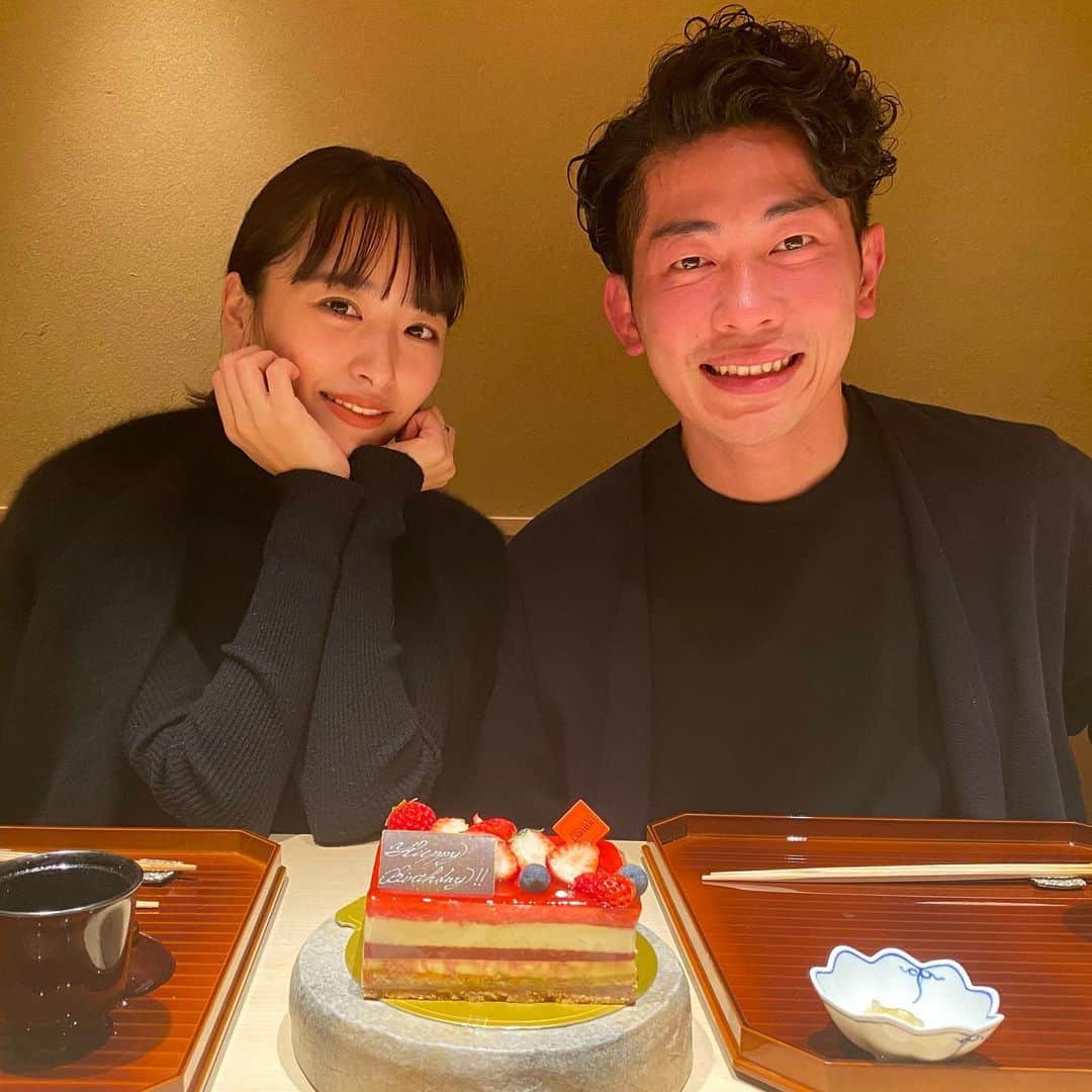 のインスタグラム：「37歳になりました！！！ 37歳の一年間も頑張ります！！！」