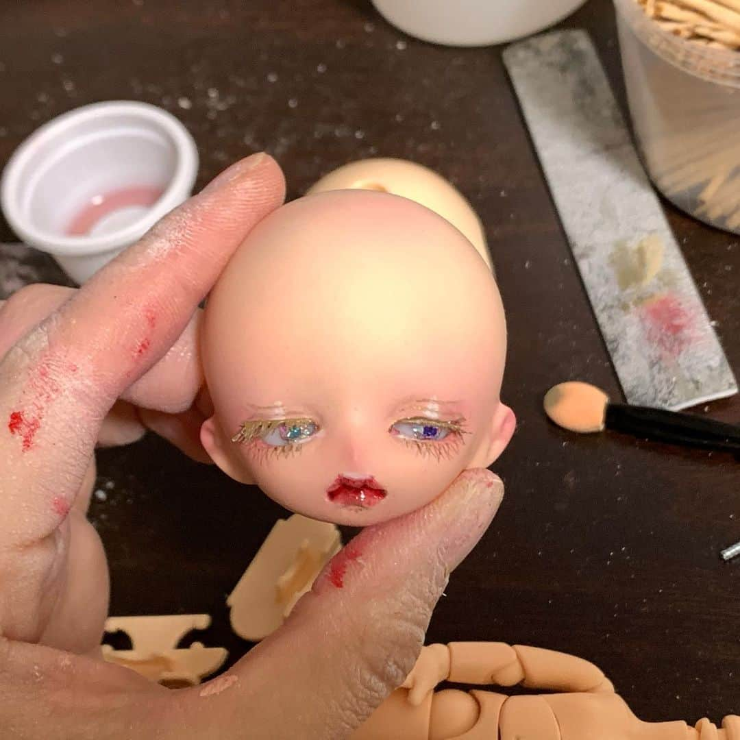 millnaさんのインスタグラム写真 - (millnaInstagram)「天才なのかも  #ドールマスク#dollmask#doll#ドール#dollface#ドールフェイス#ドール面#カスタムドール#parabox#オビツ#obitsu#obitsu11#customdoll#dollmaker#dollmakeup#dollmakeover」12月10日 19時38分 - mi_te_yo