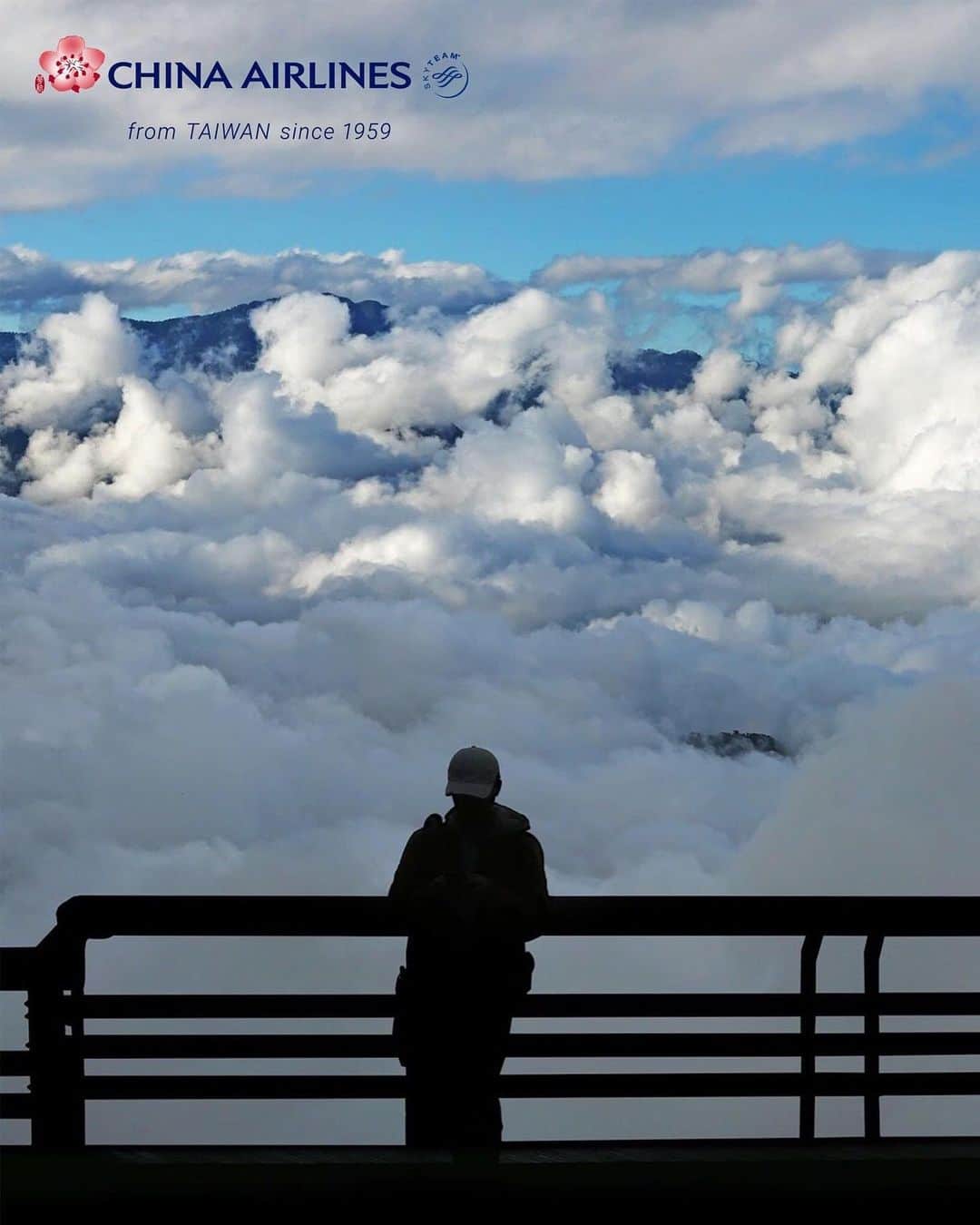 日本地区チャイナ エアラインさんのインスタグラム写真 - (日本地区チャイナ エアラインInstagram)「【台湾おすすめスポット】  飛行機から眺める景色を鑑賞するため、窓際の席がお好きなお客様は少なくありません。 そんなお客様には太平山がおすすめです。美しい雲海をお愉しみください。 Thank you @c.j131  ＜公式HP＞ https://goo.gl/vif8Qp  #チャイナエアライン #chinaairlines #中華航空 #スカイチーム #台湾 #防疫」12月10日 20時11分 - chinaairlines.jp