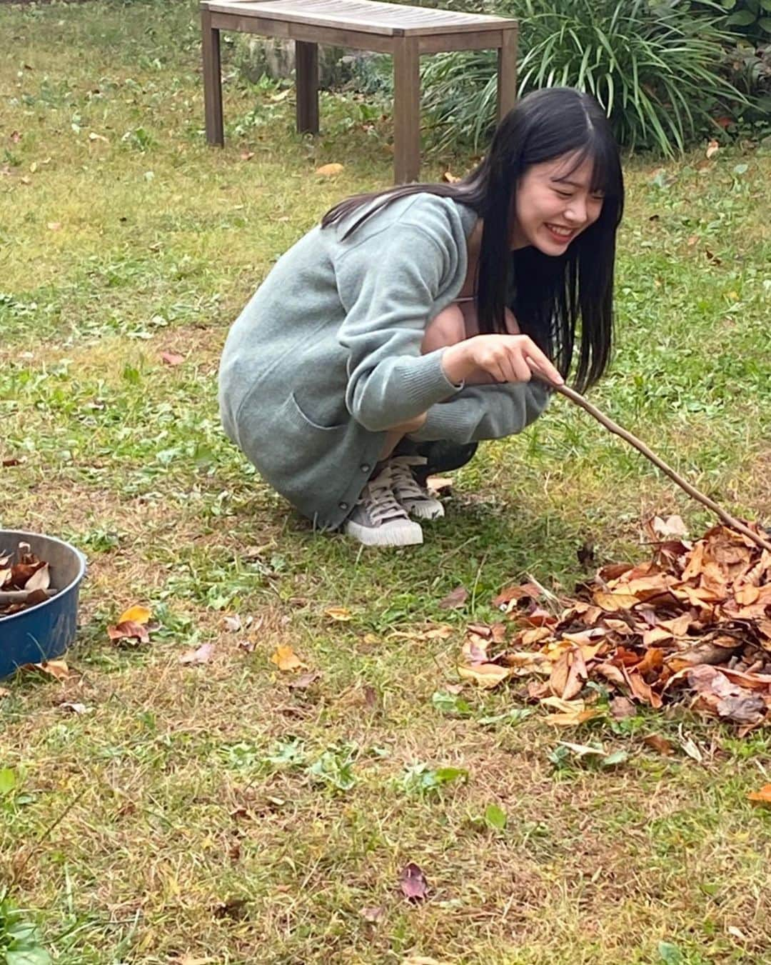 小越春花さんのインスタグラム写真 - (小越春花Instagram)「ソロショットもみてね！ #BOMB さん」12月10日 20時55分 - haruka_2525_ngt48