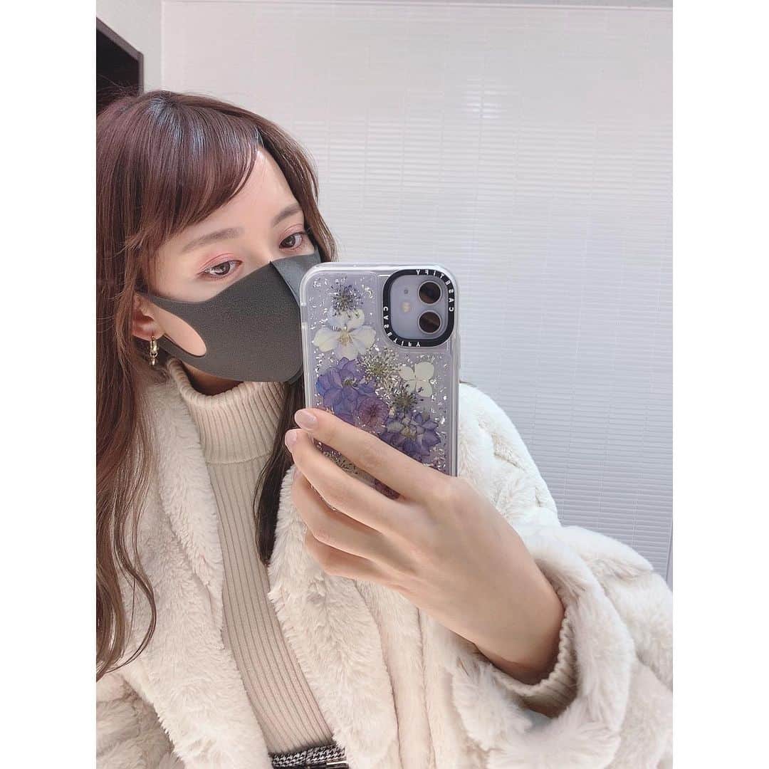 野島樺乃のインスタグラム：「12月は自分に貢ぐ🌙  この前はホワイトニング、 今日は眉毛サロンにいってきました☺︎‬ #眉毛サロン #栄 #美容 #ホワイトニング #サロン」