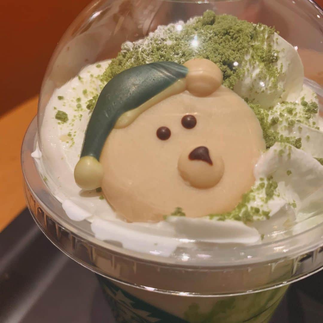 鈴木えりかのインスタグラム：「🧸❤️🎅🏻🎄🎶」