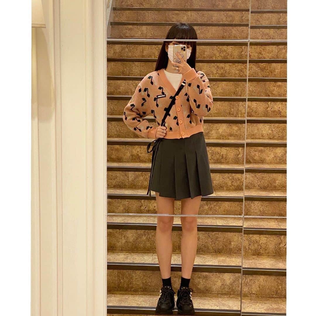 田口珠李さんのインスタグラム写真 - (田口珠李Instagram)「珍しく女の子らしい服🦖」12月10日 21時32分 - suaaminm