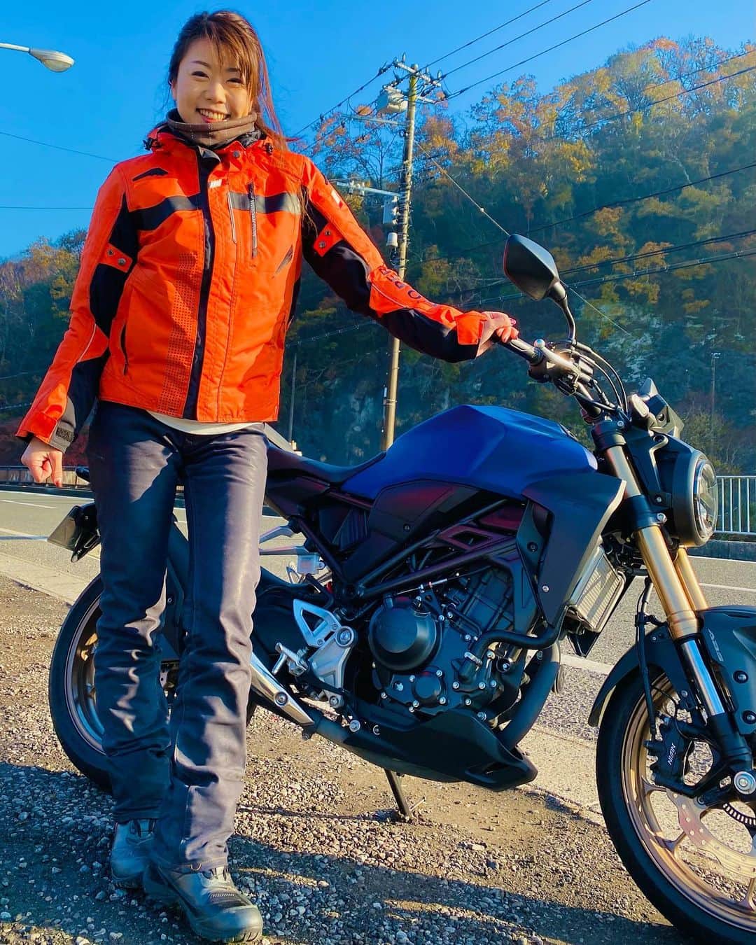 のインスタグラム：「今月の #KUSHITANIガチバイト❄❣️ 今週末12日(土)は、クシタニ世田谷店だよ！土曜日のお天気も良さそう☀️✨ 年内最後の出勤になるから、みんなお買い物🛍に来てねー♬︎♡(*´꒳`*)b  #KUSHITANI世田谷 #今年最後のガチバイト」